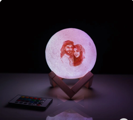 Rays of Love Moon Lamp